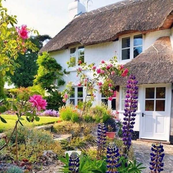 Simple Rest House - DIY Diamond Painting