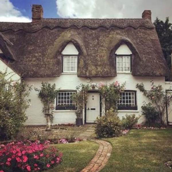 Country House  - DIY Diamond Painting